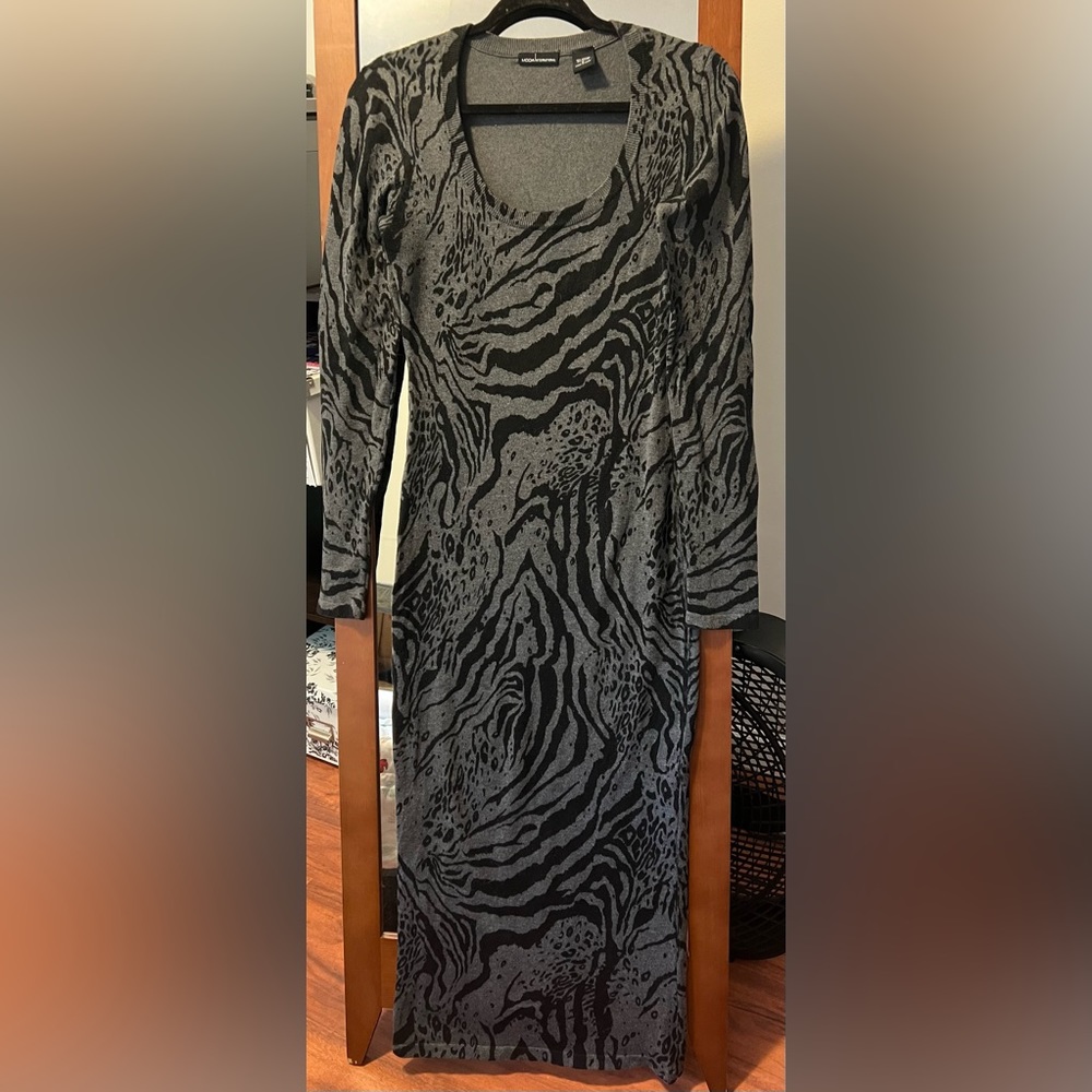 perfect for fall and winter❄️ Vintage Moda Intern.maxi animal print dress, Small